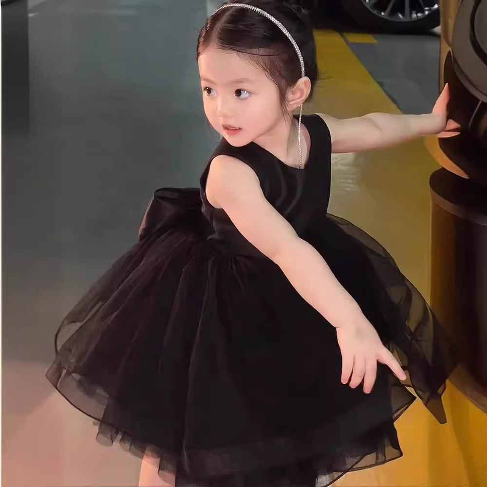 فستان عيد الميلاد الأول للفتيا - مراجعة Baby Clothing High End وسعره